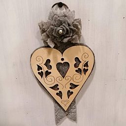 Cuore Grande in Feltro Grigio e Legno