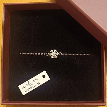Bracciale con Fiocco di Neve in Argento rodiato e Zirconi