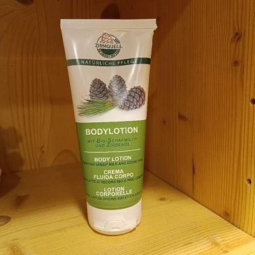 Crema Corpo latte di pecora e Cirmolo